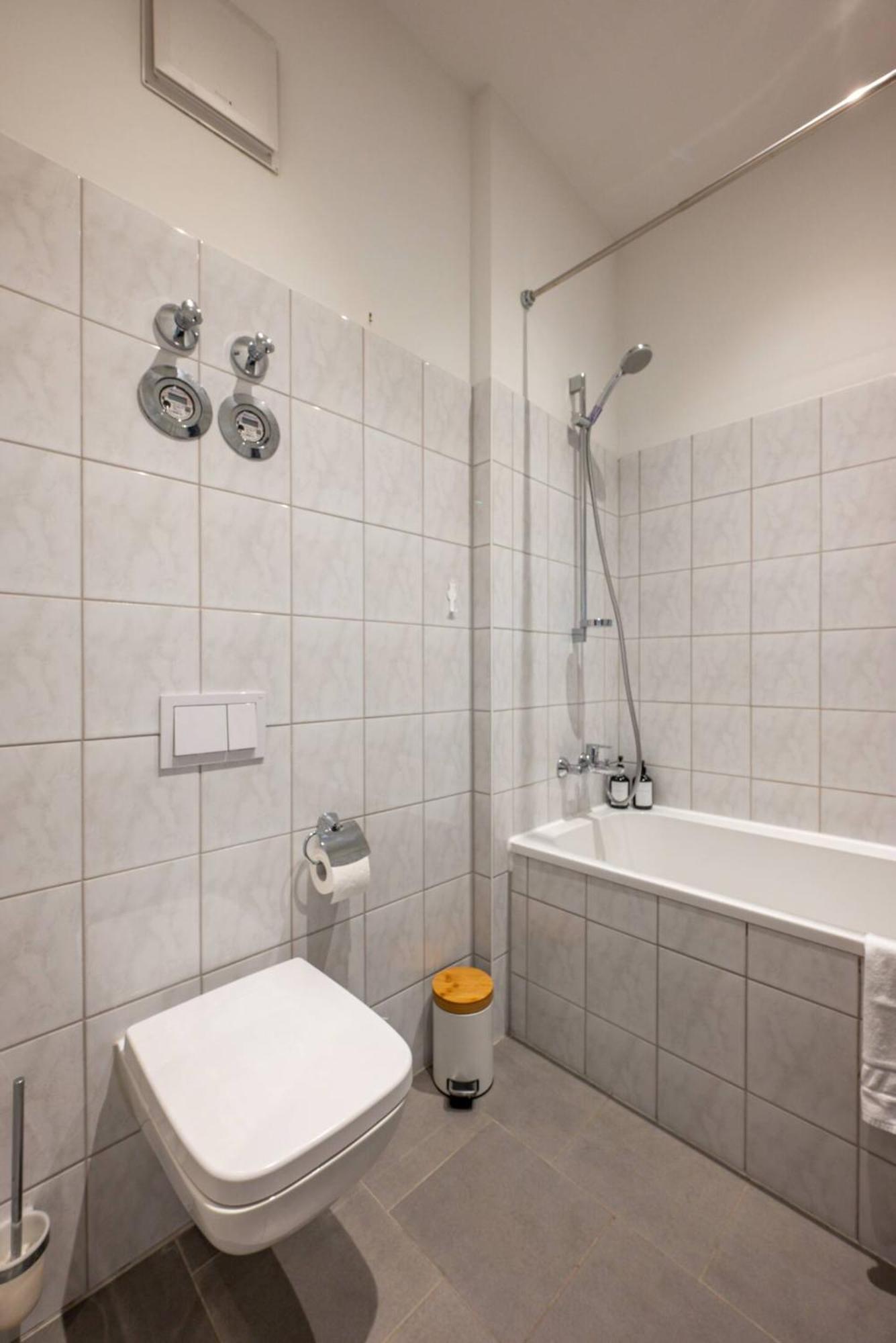 Arbio I Retro Near Hauptbahnhof Appartement *